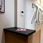 Zoe Luxury ベッド・アンド・ブレックファスト
