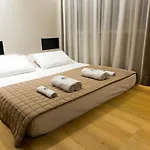 ベッド・アンド・ブレックファスト Zoe Luxury 4*