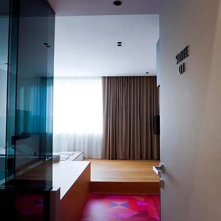 Zoe Luxury Bed & Breakfast