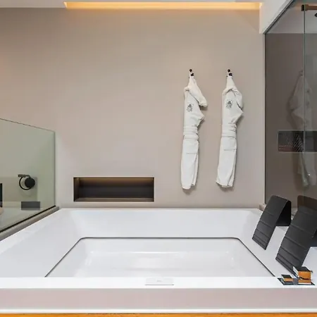 Nocleg ze śniadaniem Zoe Luxury